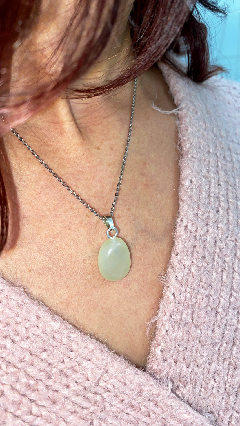 Pendentif pierre jade de chine