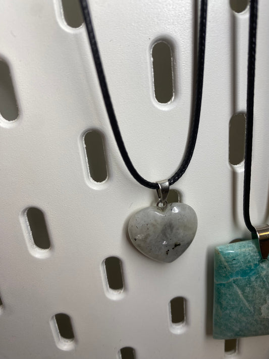 Pendentif coeur labradorite