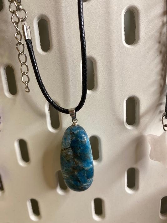 Pendentifs Apatite bleu