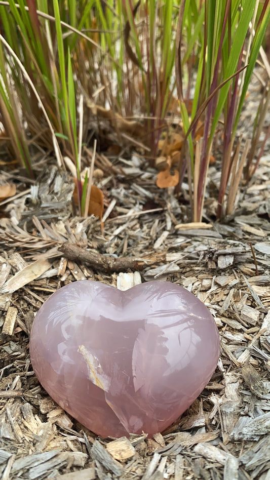 Galet Coeur Quartz Rose  60 à 70mm